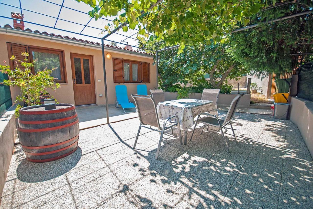 Holiday home Kirac *